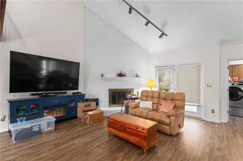 Living - 2016 Candelar Dr, High Point, NC 27265 photo 3 of 4