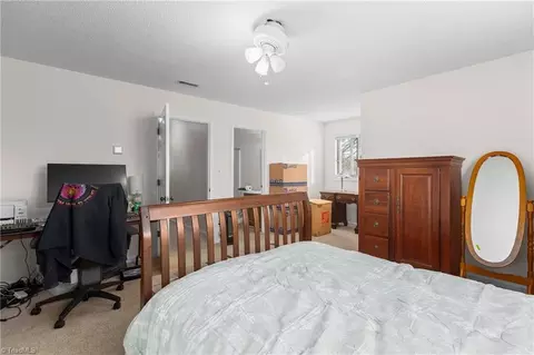 Bedroom - 2016 Candelar Dr, High Point, NC 27265 photo 5 of 7