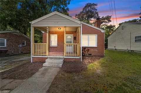 908 Lincoln St, Greensboro, NC 27401