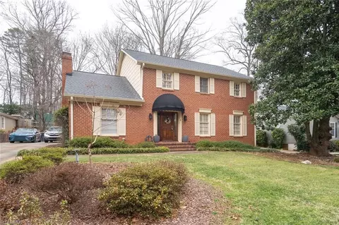 906 Chatfield Dr, Greensboro, NC 27410