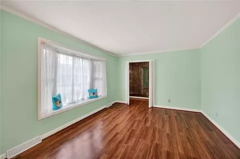 2300 Gordon Rd, High Point, NC 27265 photo 6