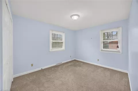2300 Gordon Rd, High Point, NC 27265 photo 23
