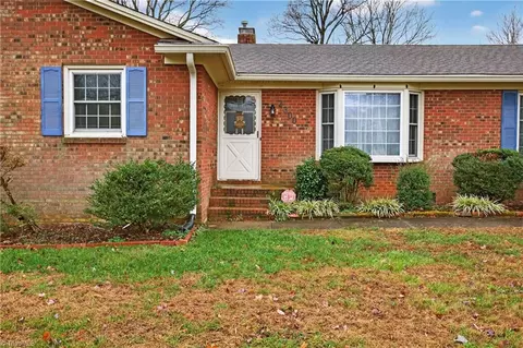 2300 Gordon Rd, High Point, NC 27265 photo 2