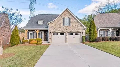 107 Rannoch Ct, Winston Salem, NC 27107