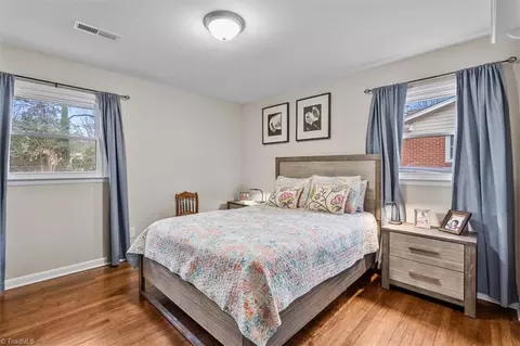 Bedroom - 601 Runyon Dr, High Point, NC 27260 photo 1 of 8