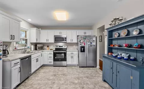 Kitchen - 601 Runyon Dr, High Point, NC 27260 photo 1 of 4