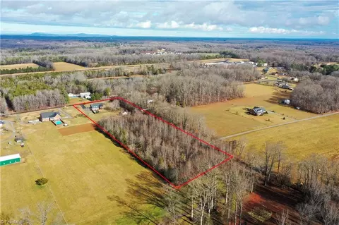 View/Area - 399 Comanche Dr, Advance, NC 27006 photo 3 of 7