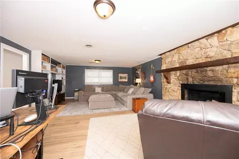 Living - 399 Comanche Dr, Advance, NC 27006 photo 5 of 5