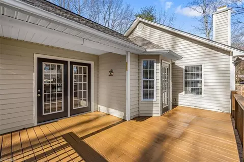 Exterior - 402 Shadybrook Rd, High Point, NC 27265 photo 6 of 9