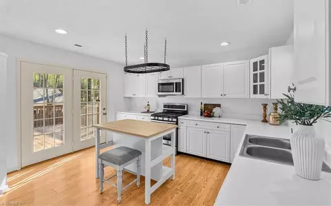 Kitchen - 402 Shadybrook Rd, High Point, NC 27265 photo 3 of 4