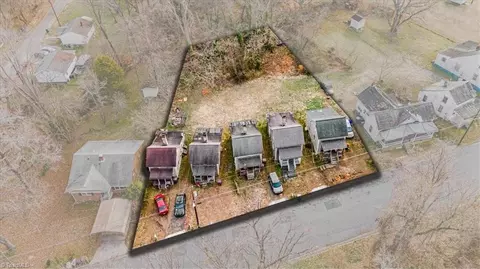 329 Washington Ave N, Reidsville, NC 27320