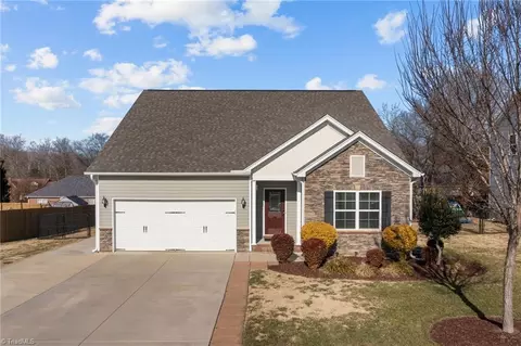 601 Grandview Dr, Graham, NC 27253