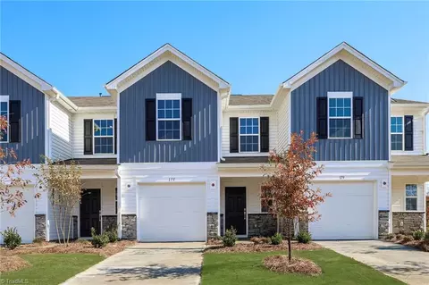 175 Plumtree Ct, King, NC 27021