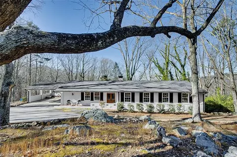 1143 Westover Ter, Asheboro, NC 27205