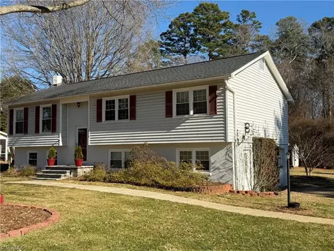 Exterior - 213 Hillcrest Dr, King, NC 27021 photo 4 of 12