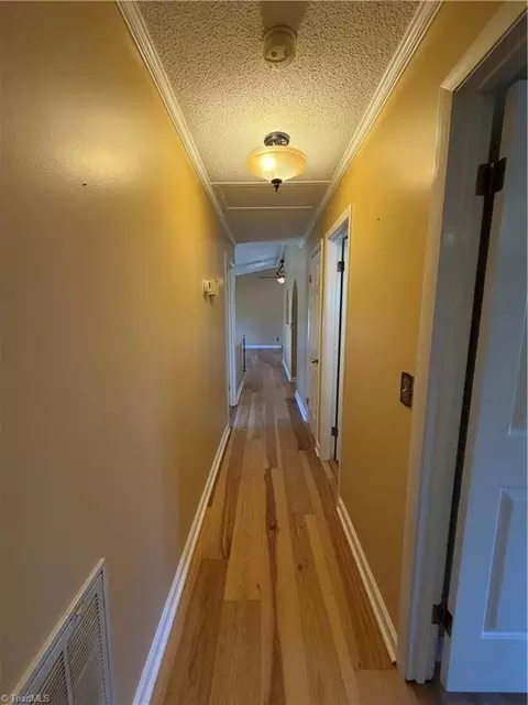 Entry Way - 213 Hillcrest Dr, King, NC 27021 photo 3 of 7