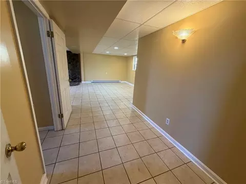Entry Way - 213 Hillcrest Dr, King, NC 27021 photo 4 of 7