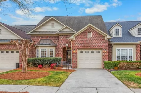 111 Wentworth Dr N, Mocksville, NC 27028