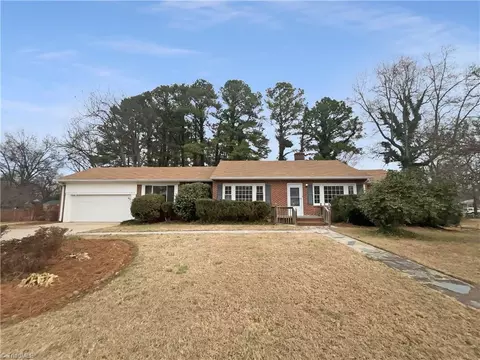 416 Bryan St, Burlington, NC 27215