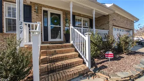 207 Naola Ct, Archdale, NC 27263