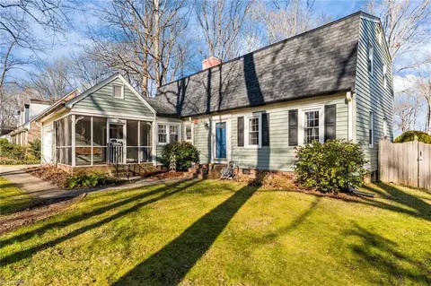 3402 Cotswold Ter, Greensboro, NC 27455