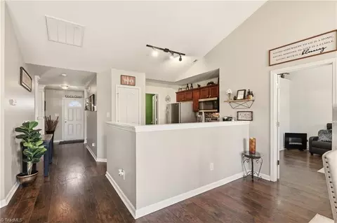 Entry Way - 2165 Cliffvale Dr, High Point, NC 27262 photo 5 of 7