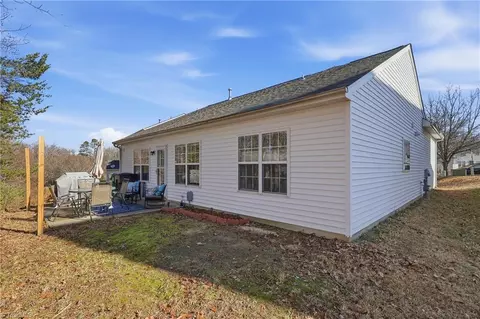 Exterior - 2165 Cliffvale Dr, High Point, NC 27262 photo 4 of 5