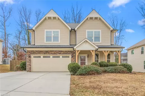 400 Summerwalk Rd, Greensboro, NC 27455