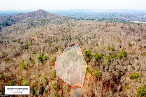 lot Apt 16 Stonehinge Dr, Wilkesboro, NC 28697
