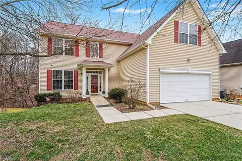 4512 Ridgefall Rd, Greensboro, NC 27410