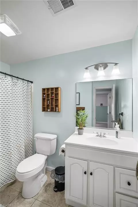 Bath - 6030 Bobbybrook Dr, Clemmons, NC 27012 photo 1 of 2