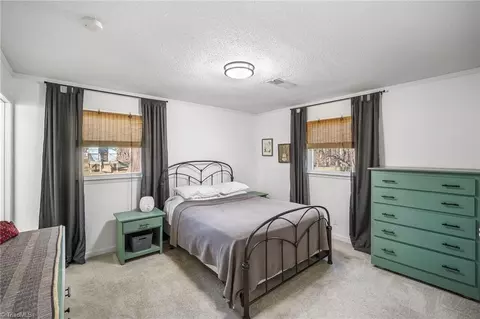 Bedroom - 6030 Bobbybrook Dr, Clemmons, NC 27012 photo 1 of 6