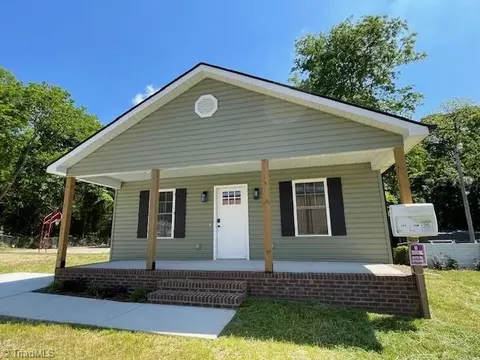 319 3rd Ave Ext E, Lexington, NC 27292