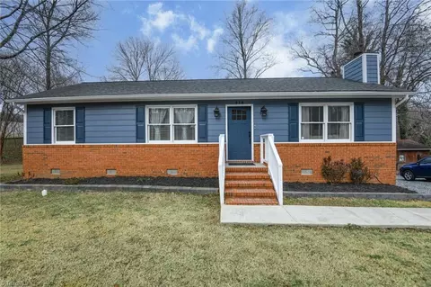 310 Idolbrook Dr, Greensboro, NC 27406