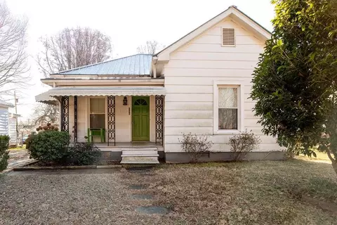 909 Mill Ave, High Point, NC 27260