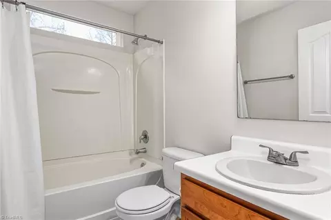Bath - 6723 Maize Dr, High Point, NC 27265 photo 4 of 4