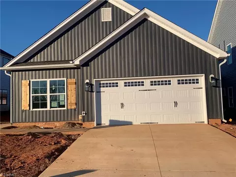 5340 Belmont Garden Dr, Walkertown, NC 27051