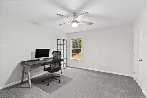 Bedroom - 2709 Farmbrook Rd, Winston Salem, NC 27103 photo 4 of 6