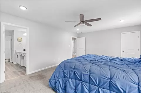Bedroom - 2709 Farmbrook Rd, Winston Salem, NC 27103 photo 3 of 6