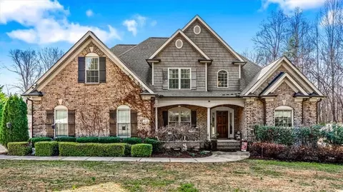 116 Ariel Farm Rd, Greensboro, NC 27455