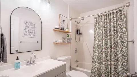 Bath - 108 Monnell Dr, High Point, NC 27265 photo 1 of 3