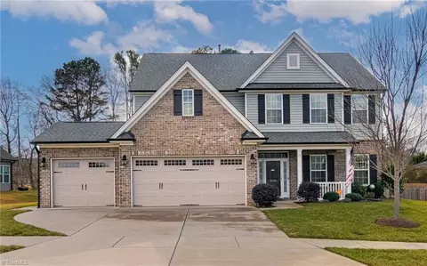 2543 Mossy Meadow Trl, Kernersville, NC 27284