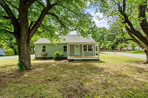 3708 Murchie St, Greensboro, NC 27405
