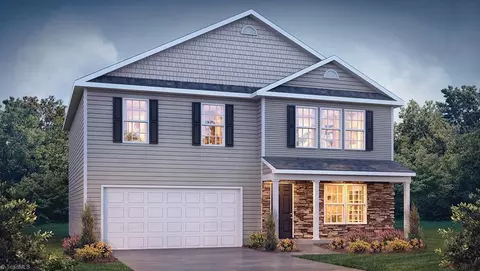 177 Baymeade Dr, Lexington, NC 27295