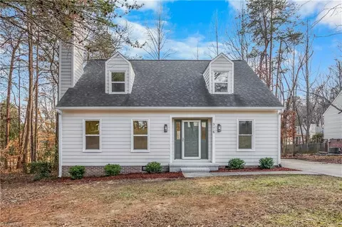 976 Chatfield Dr, Jamestown, NC 27282