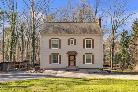 530 Laurel Mountain Rd, North Wilkesboro, NC 28659