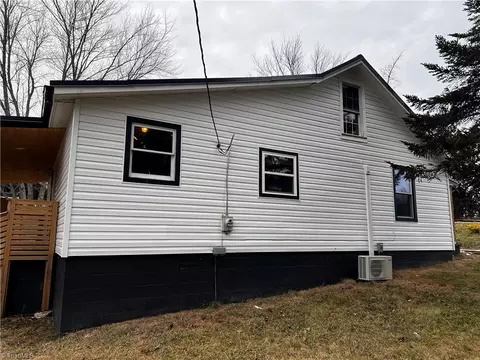 Exterior - 13886 Danville Pike, Laurel Fork, VA 24352 photo 3 of 7