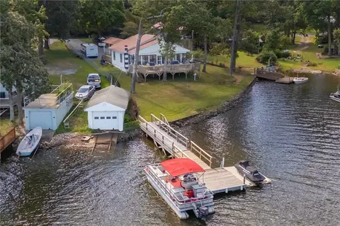 309 Shoreline Dr, Lexington, NC 27292