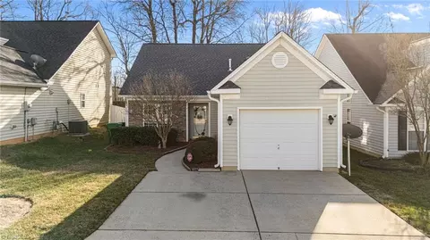 4440 River Forest Ln, Greensboro, NC 27409