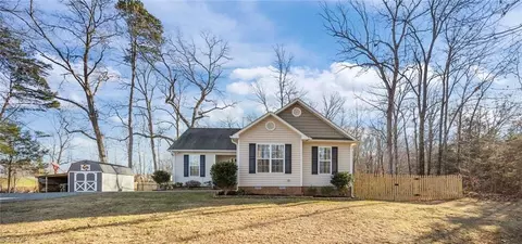 1710 Alzora Ct, Burlington, NC 27215